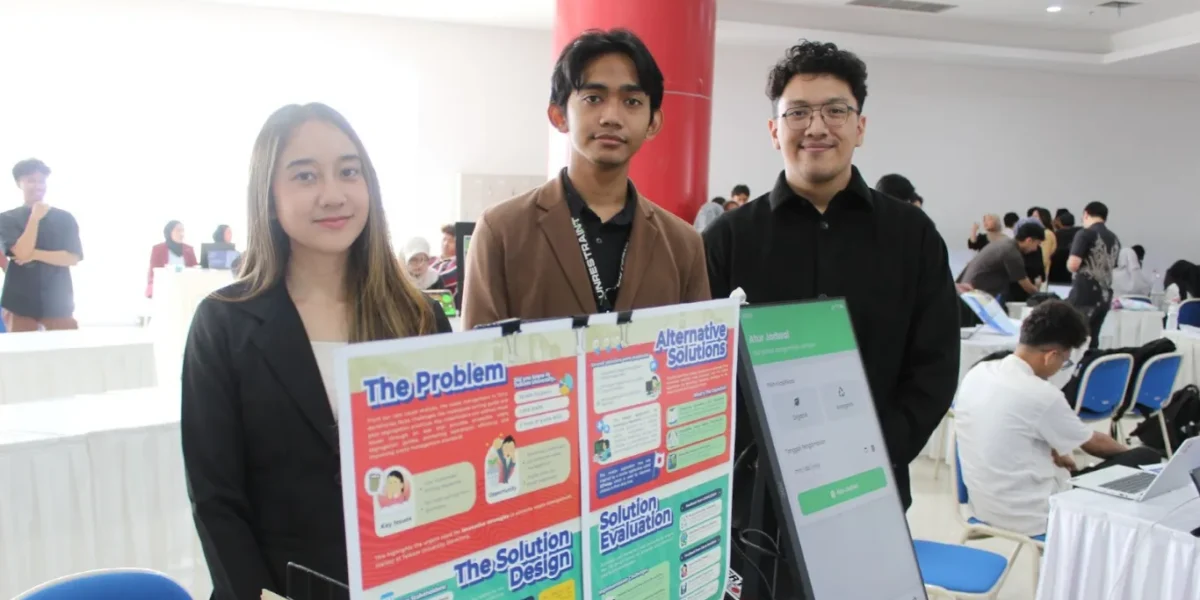 Pameran Capstone计划Studi S1​​ Sistem Informasi